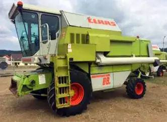 Claas Dominator 86 Spécifications