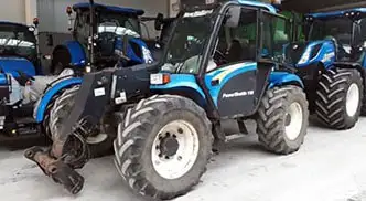 New Holland LM 425 Spécifications